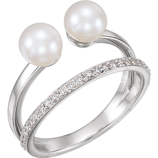 Two Freshwater Cultured Pearl & 1/5 CTW Diamond Ring CSS6514:604:P