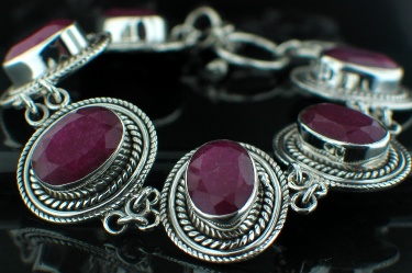 Ruby Bracelet in Sterling Silver CSS037